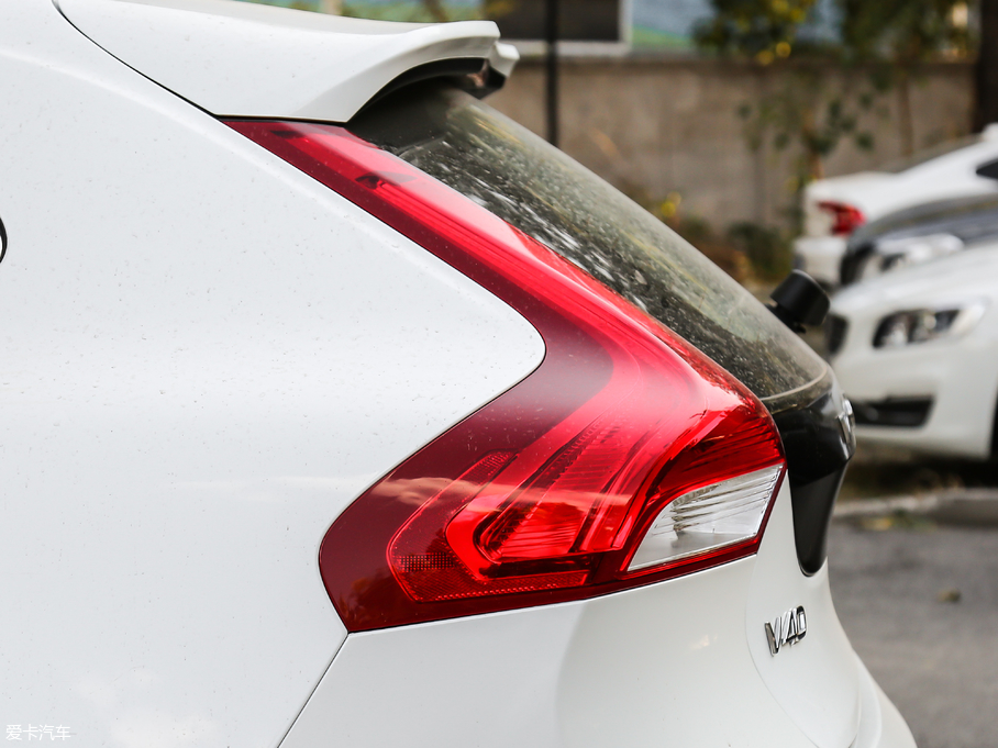 2019ֶV40 1.5T T3 Ű