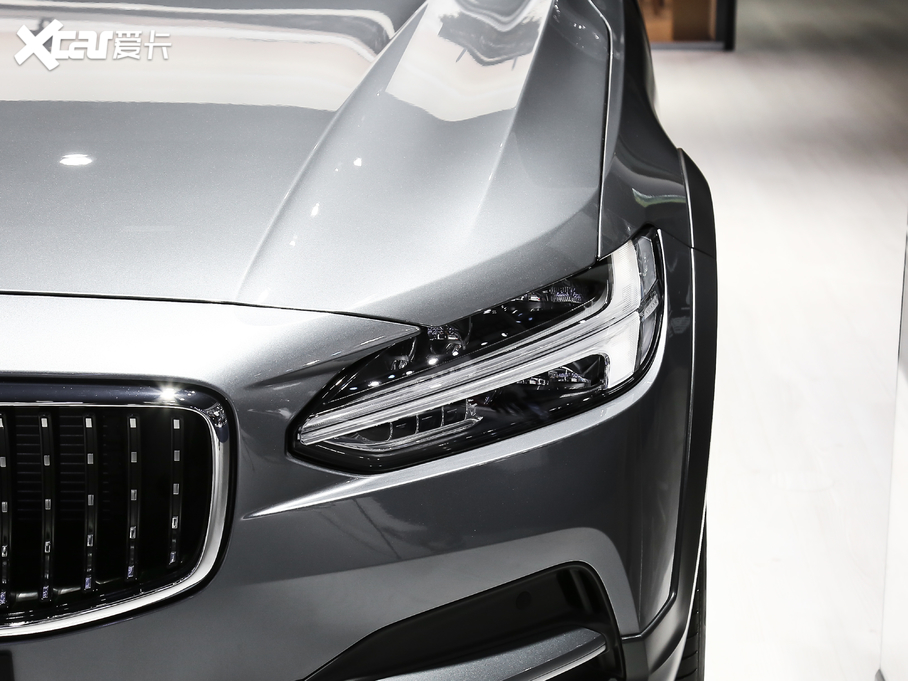 2020V90 Cross Country Ŀ T5 AWD Զ