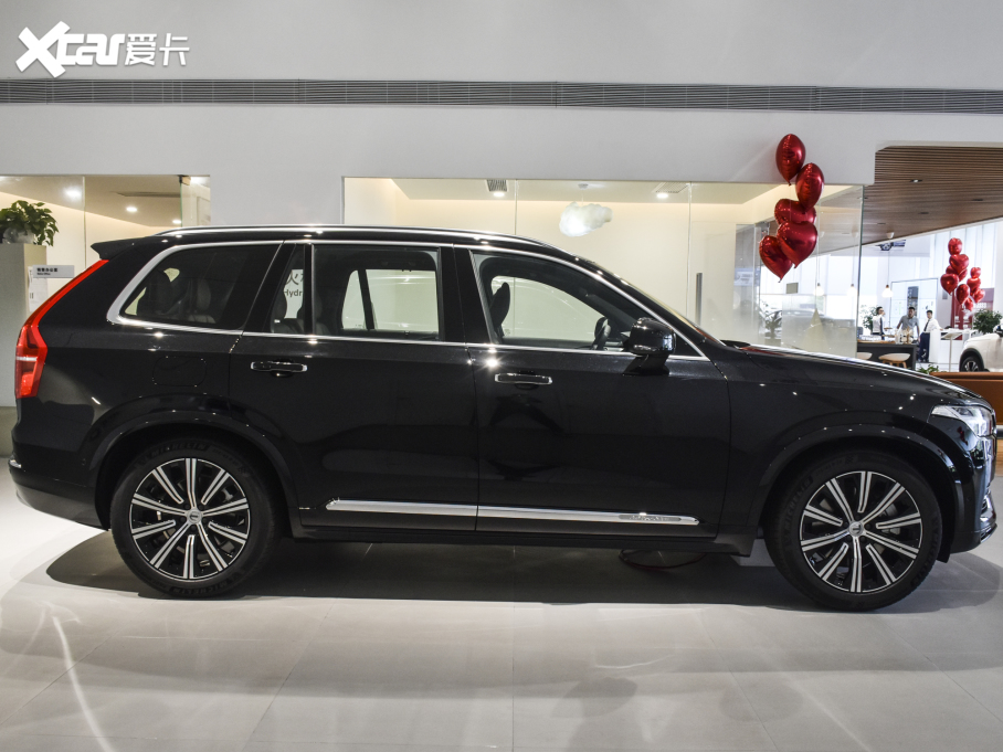 2022款沃爾沃xc90 recharge e驅混動 t8 智尊豪華版 7座