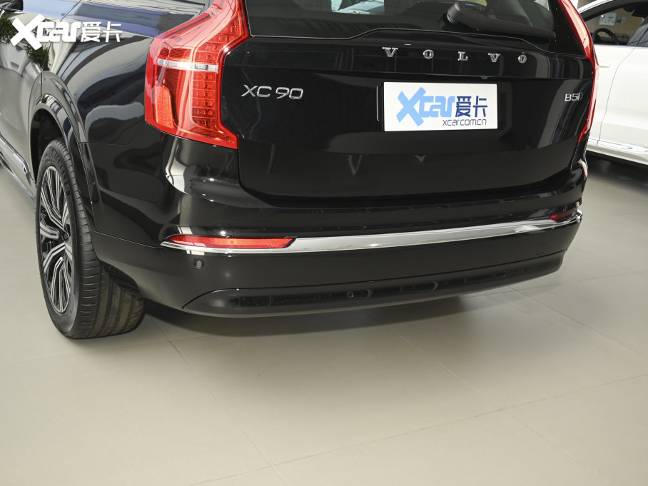 2023ֶXC90 B5 к 7