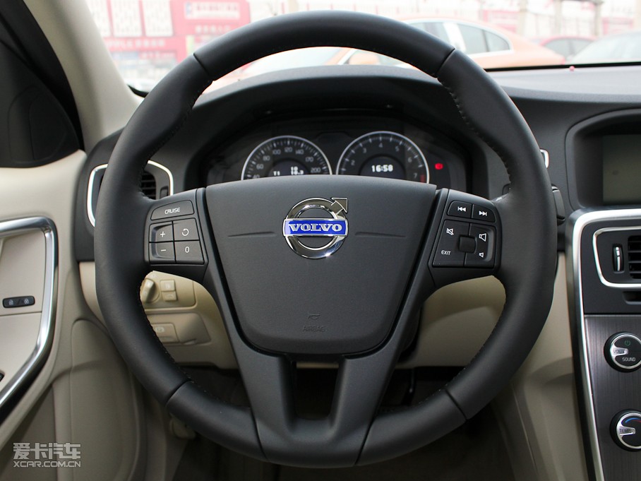 2011ֶS60() 2.0T ʰ