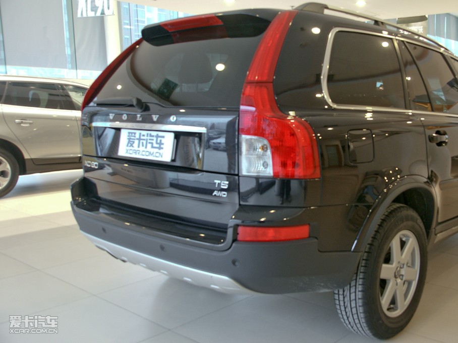 2010款沃尔沃xc9025t awd