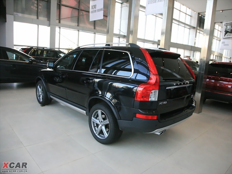 2010款沃尔沃xc9025t awd 运动版