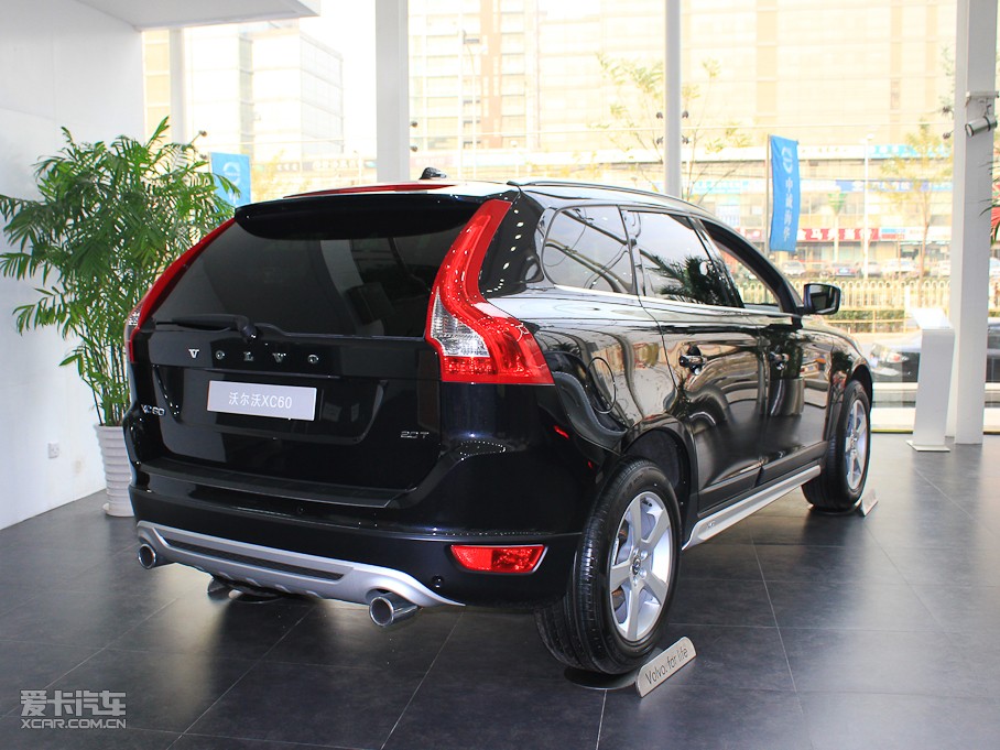 2011ֶXC60() 2.0T ˶