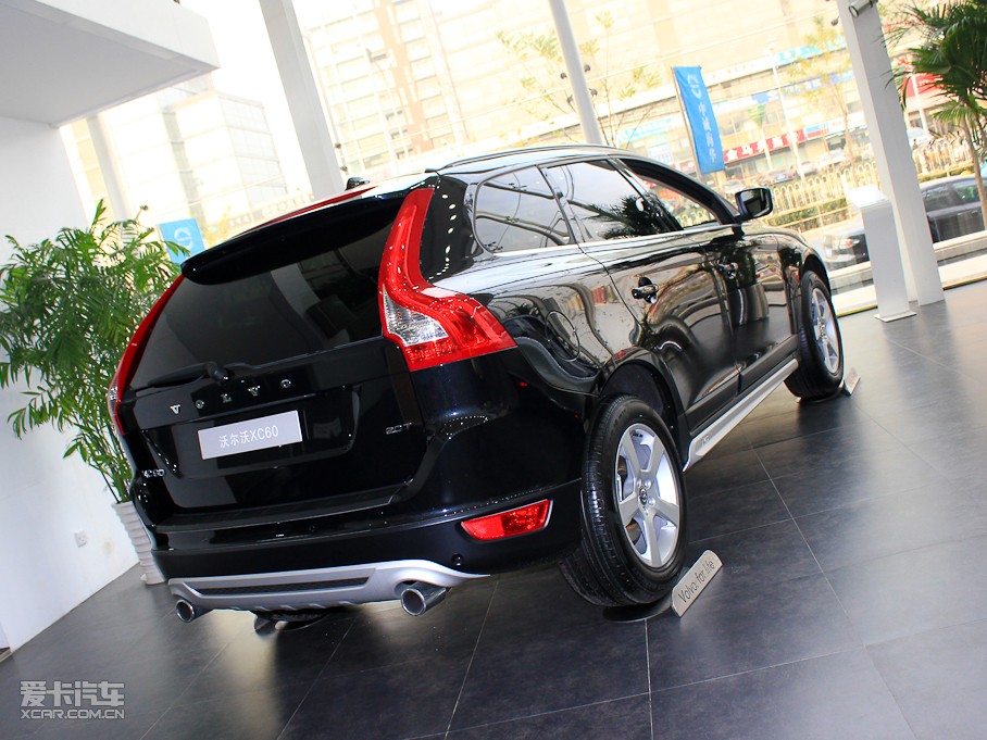 2011ֶXC60() 2.0T ˶