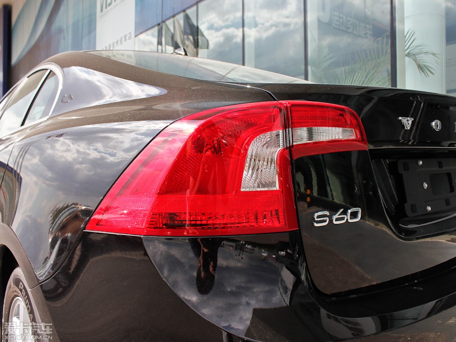 2012ֶS60() 2.0T T5 а