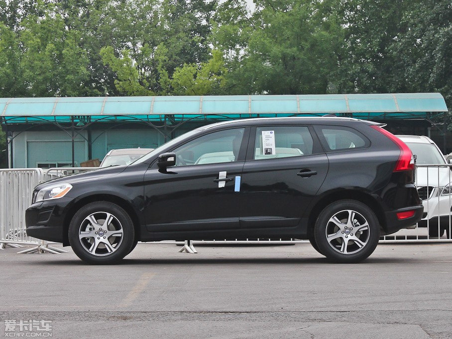 2013ֶXC60() 2.0T T5 ʰ