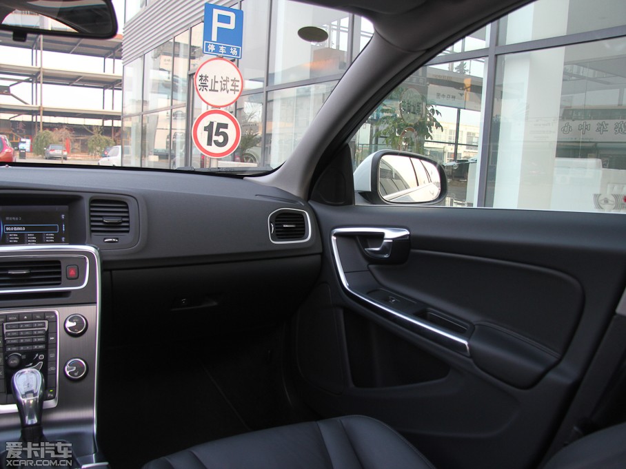 2013ֶS60() 2.0T T5 Ű