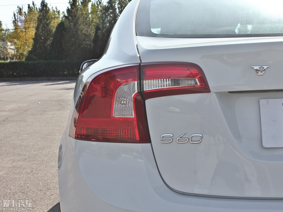 2013ֶS60() 2.0T T5 ʰ