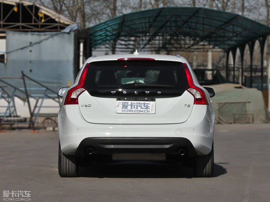 2013ֶV60 2.0T T5 а