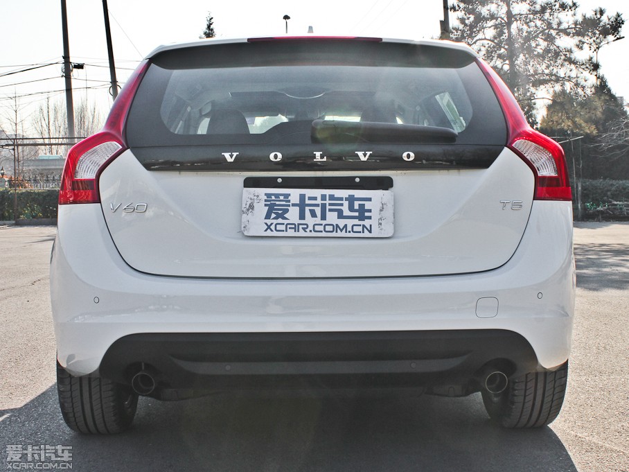 2013ֶV60 2.0T T5 а