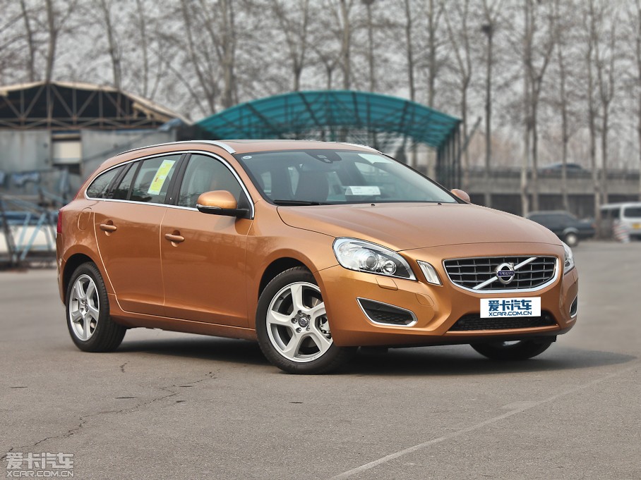 2013ֶV60 2.0T T5 