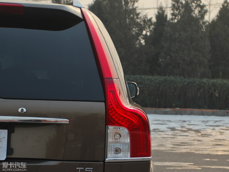 2013ֶXC90 2.5T 