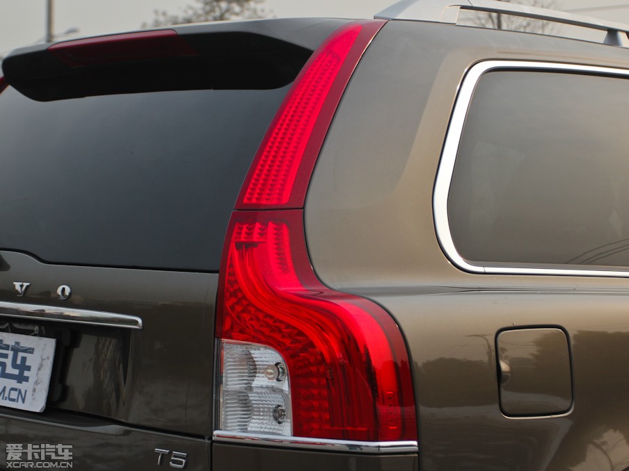 2013ֶXC90 2.5T 