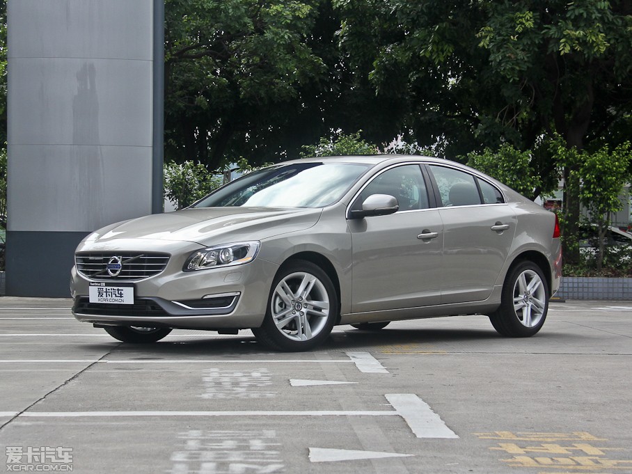 2014ֶS60() 2.0T T5 Ű