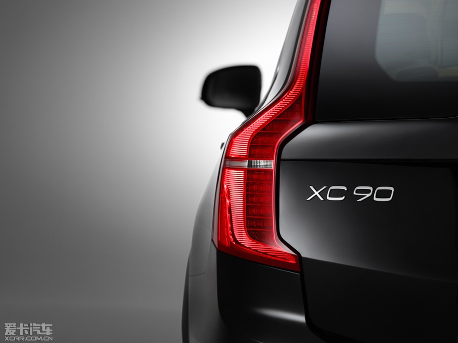 2015ֶXC90 