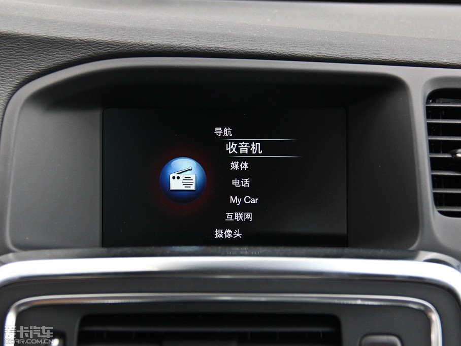 2015ֶV60 2.0T T5  ˶