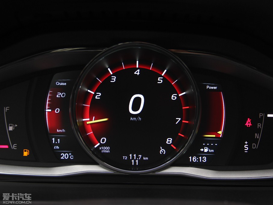 2015ֶV60 2.0T T5  ˶