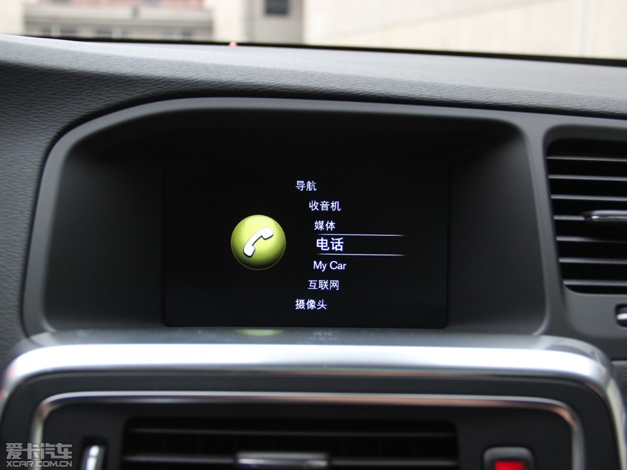 2015ֶV60 2.0T T5  ˶