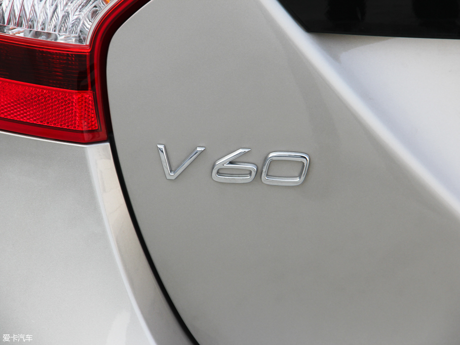 2016ֶV60 2.0T T5 ݰ