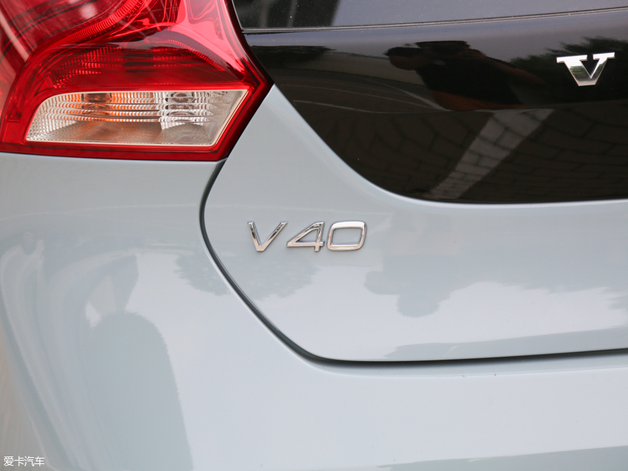 2017ֶV40 1.5T T3 Ű