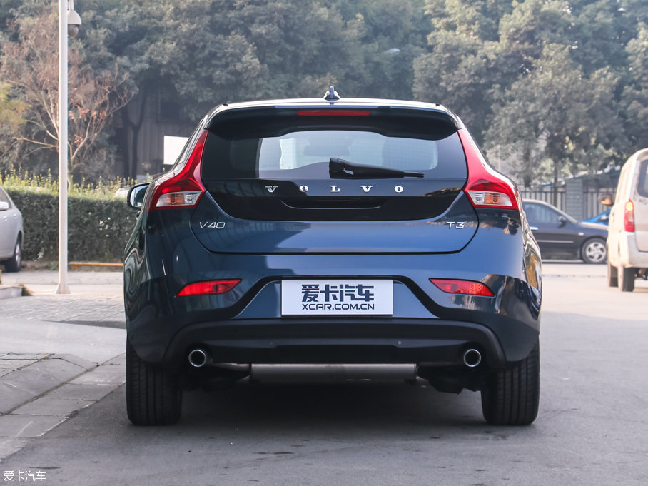 2017款沃尔沃v401.5t t3 智尚版