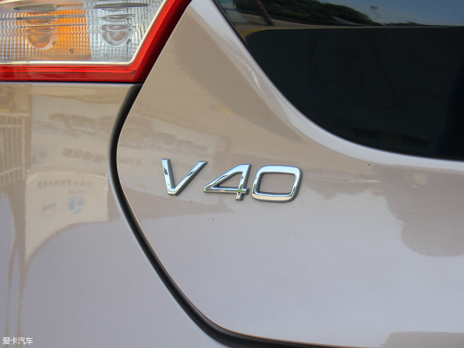 2017ֶV40 1.5T T3 Ű