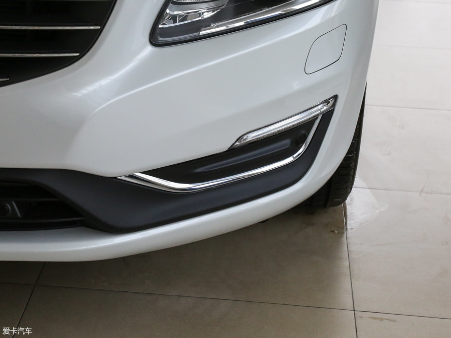 2017ֶV60 2.0T T5 ݰ V