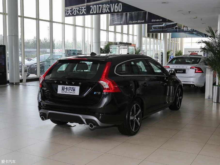 2017ֶV60 2.0T T5 ˶ V