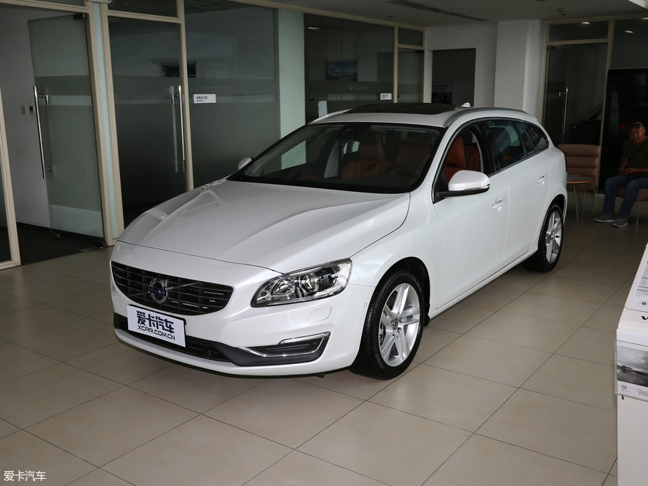 2017ֶV60 2.0T T5 Ű V