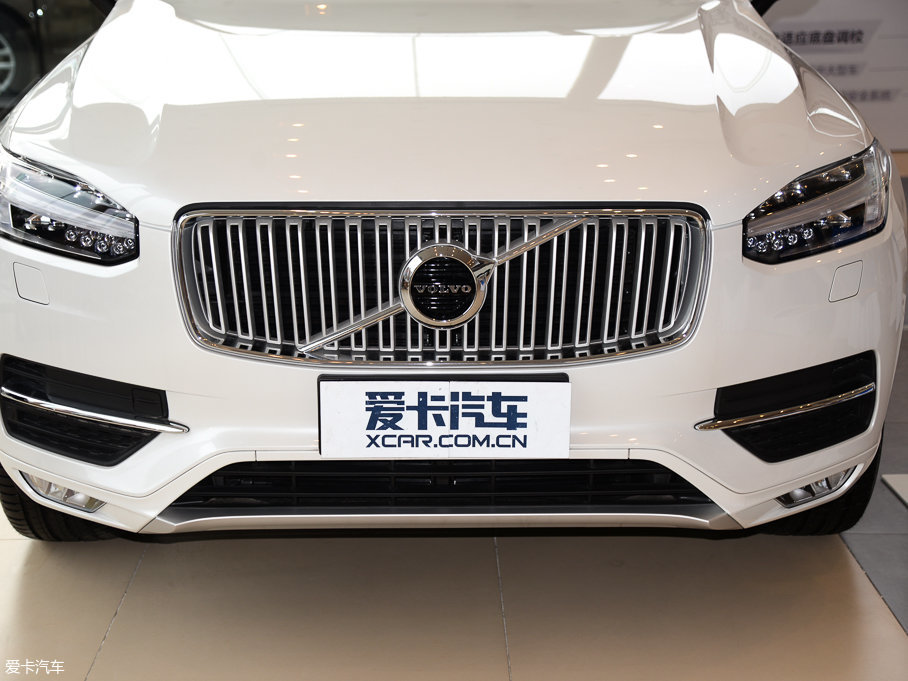2017ֶXC90 T6 ݰ