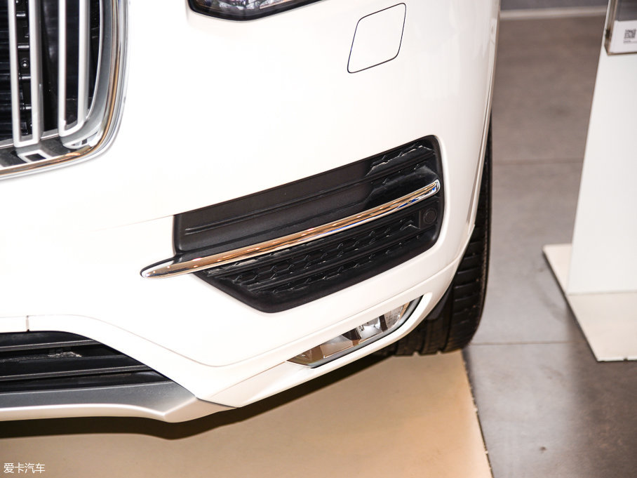 2017ֶXC90 T6 ݰ