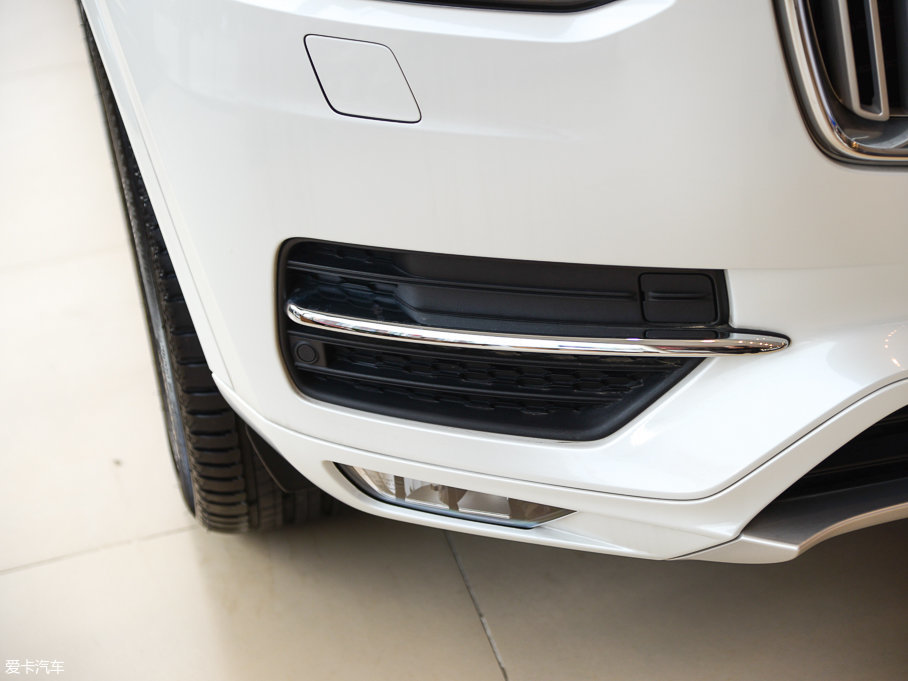 2017ֶXC90 T6 ݰ