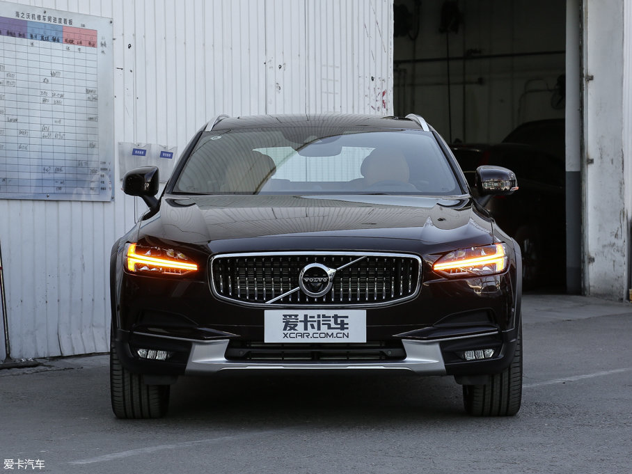 2017V90 Cross Country 2.0T T5 AWD 