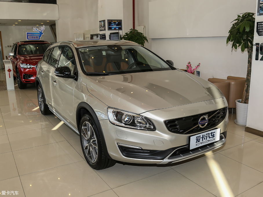 2017V60 Cross Country 2.0T T5 AWD V