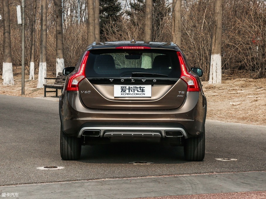 2017V60 Cross Country 2.0T T5 AWD V