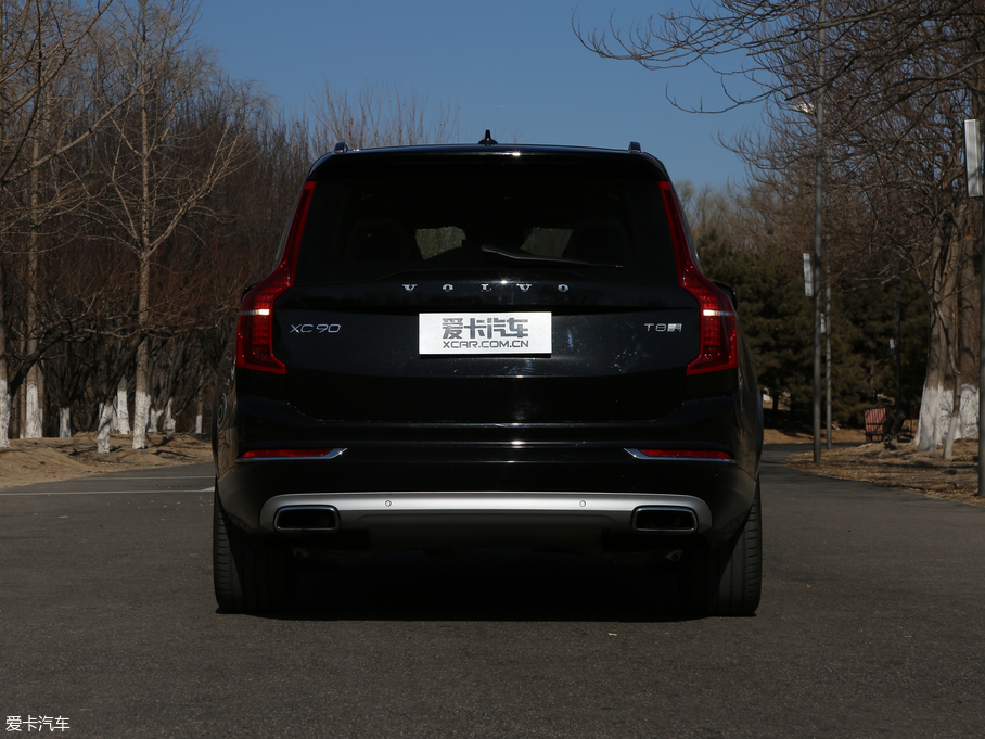 2018ֶXC90 RECHARGE T8 