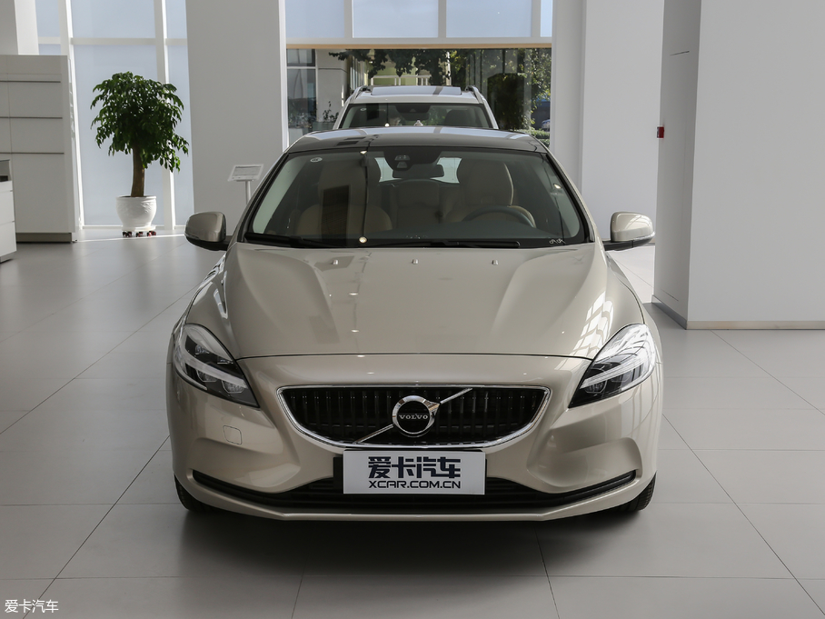 2018ֶV40 1.5T T3 ݰ