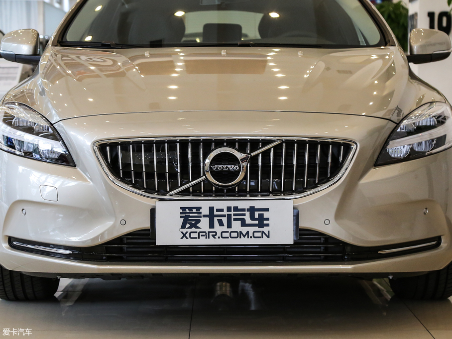 2018ֶV40 1.5T T3 Ű