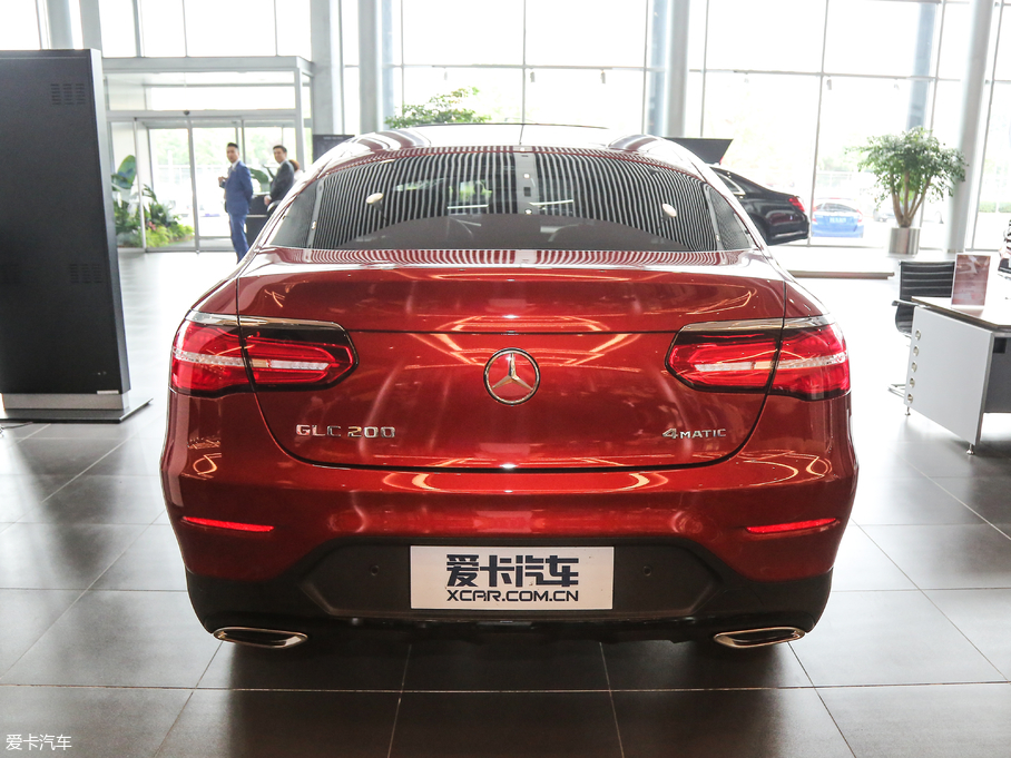 2018GLCCoupe() GLC 200 4MATIC SUV