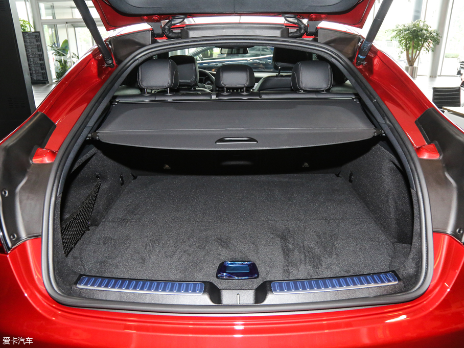 2018GLCCoupe() GLC 200 4MATIC SUV