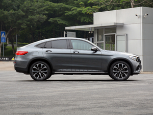 2018GLC 260 4MATIC SUV 