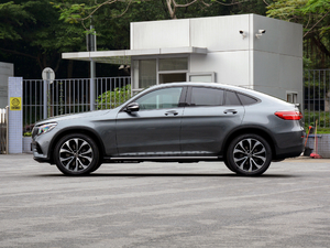 2018GLC 260 4MATIC SUV ࣨ