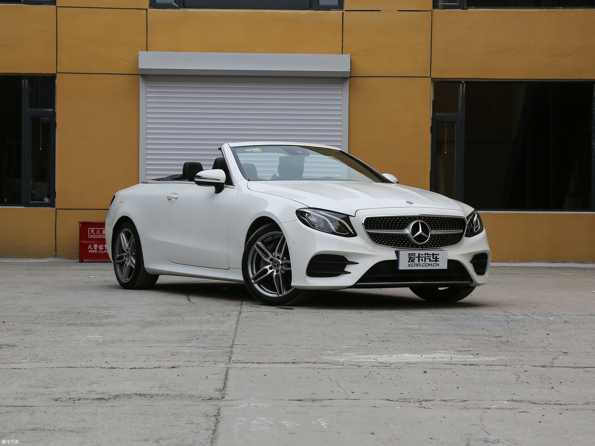 【2018款奔驰e级敞篷e 200 4matic敞篷轿跑车_整体外观_6/562张图片】