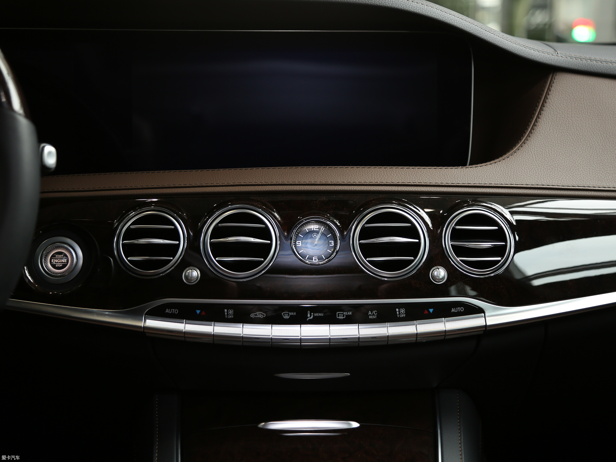 【2019款奔驰s级s 350 l 尊贵型_中控区_122/2249张图片】_汽车图片