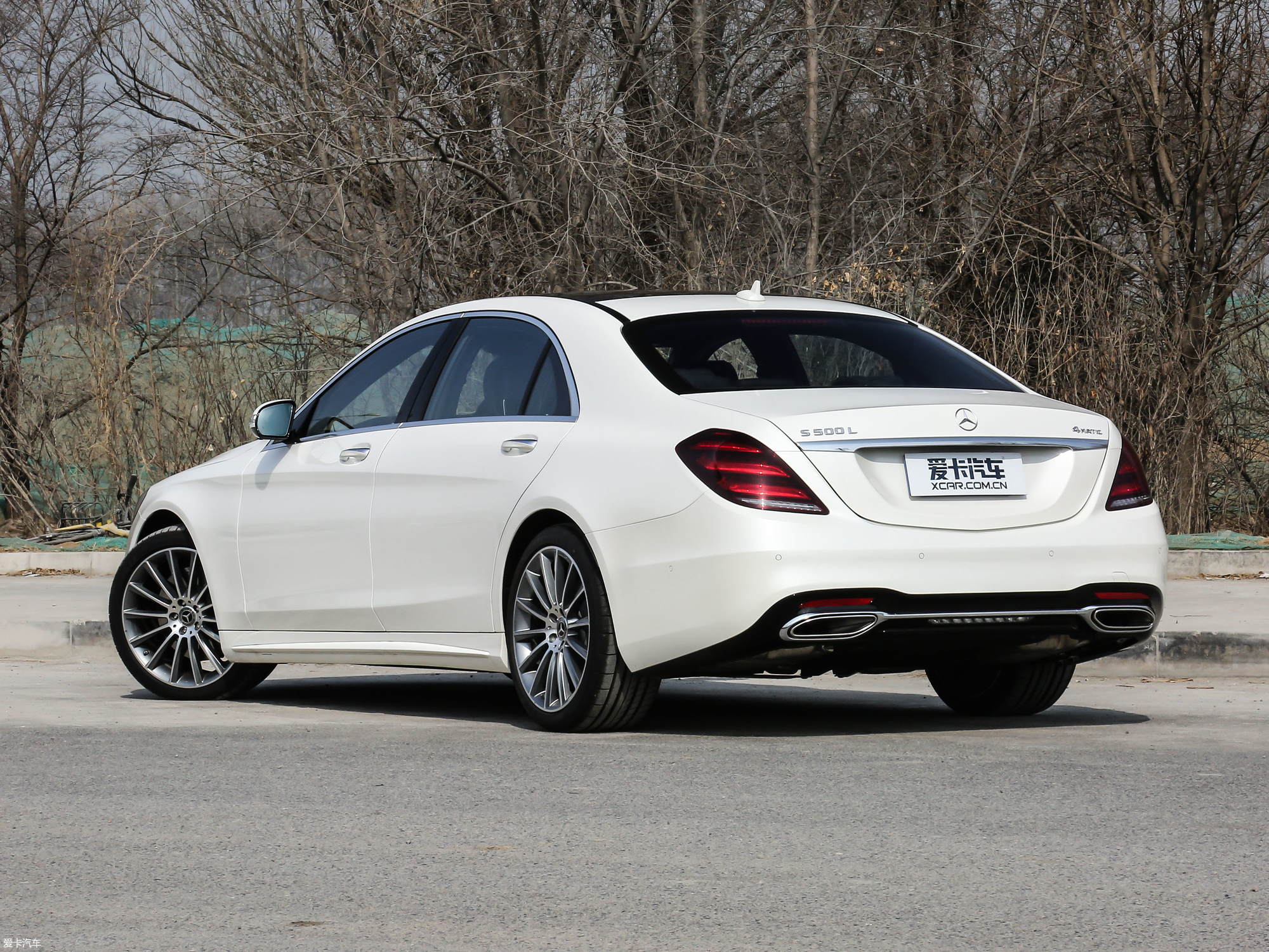 【2019款奔驰s级s 500 l 4matic_整体外观_22/907张图片】_汽车图片