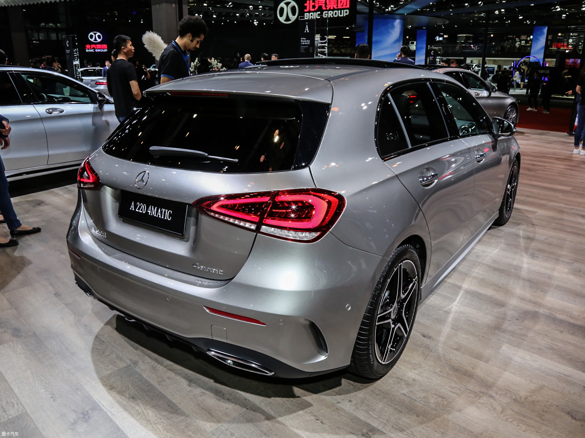 【2019款奔驰a级(进口)a 220 4matic_整体外观_7/87张图片】_汽车图片