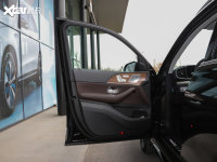 空间座椅奔驰GLE插电式混合动力驾驶位车门