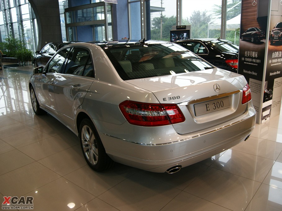 2009E() E 300 ʱа