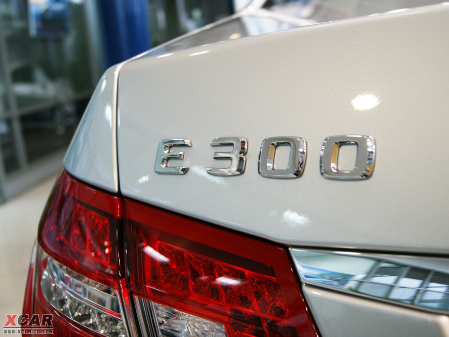 2009E() E 300 ʱа